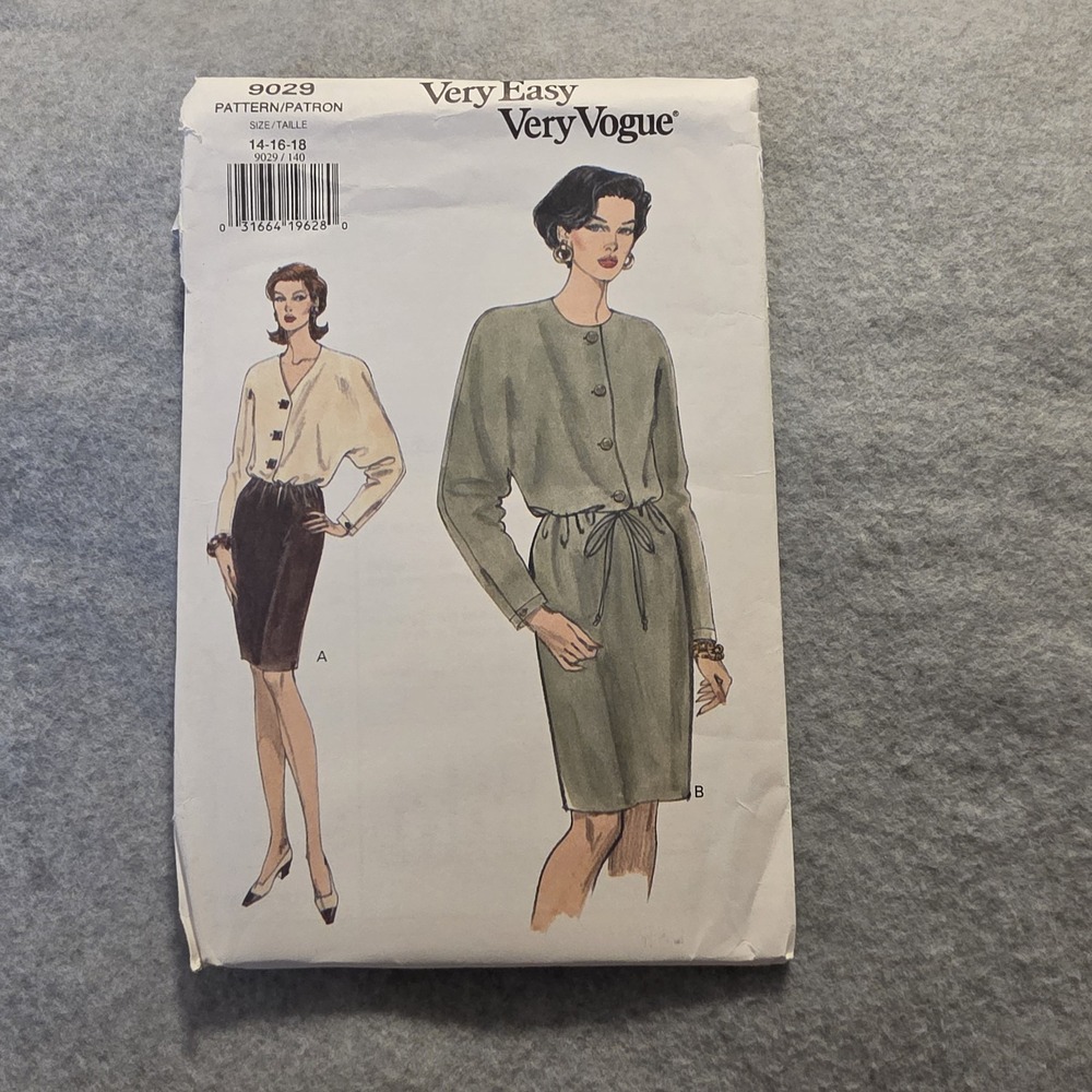Very Easy Very Vogue 9029 Vogue Very Easy Women's Blazer Sewing Pattern 14-18